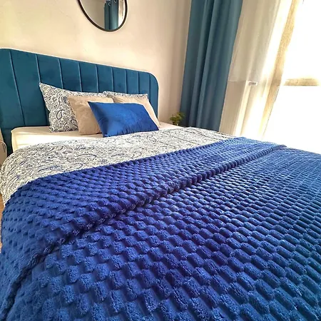 アパート A106 By Real *