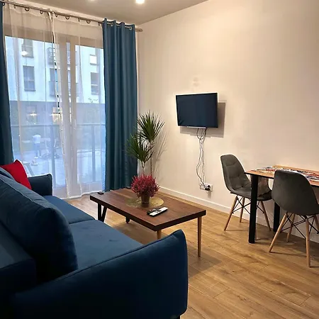 A106 By Real * Βαρσοβία