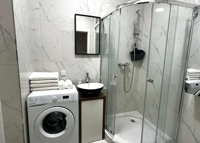 A106 By Real Apartmán Varšava