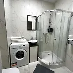 A106 By Real Apartament Warszawa